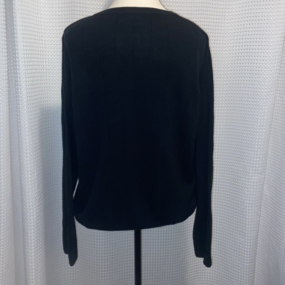 Woman East West Fashions long sleeved buttoned soft black cardigan size Large - Picture 11 of 11